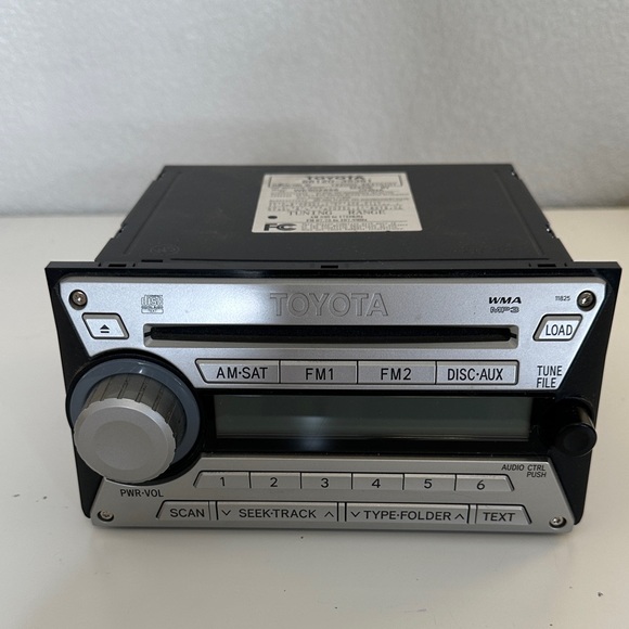 Toyota Factory Original 2007-2010  FJ Car Stereo MP3 6 Disk. CD 86120-36381 - Picture 2 of 6